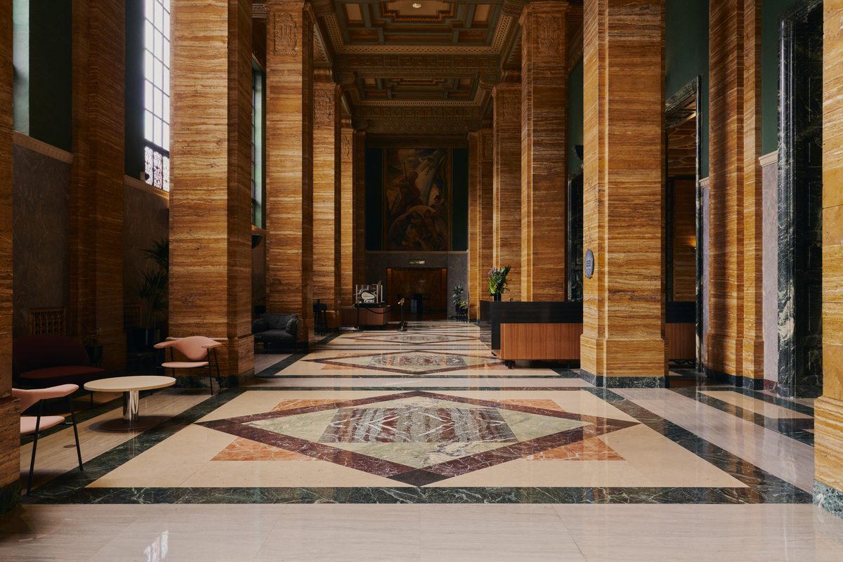 Cal Edison’s 1931 Lobby and Balcony View