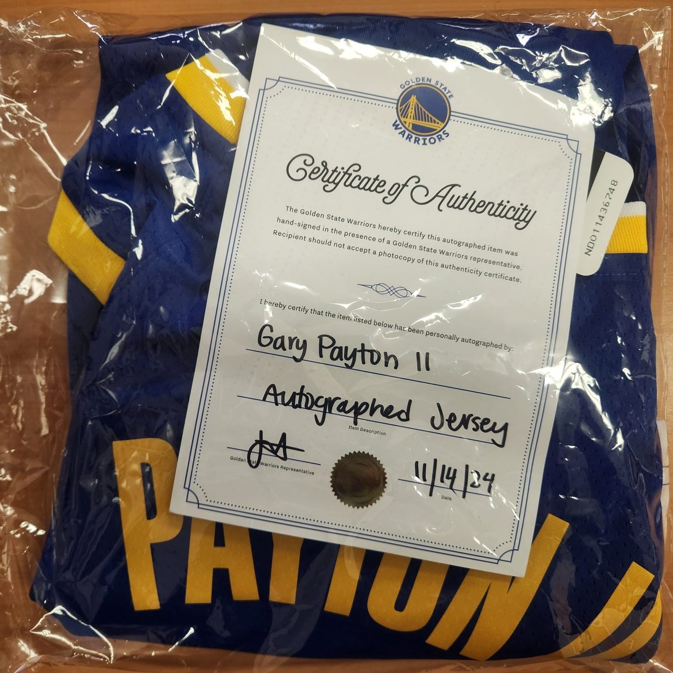 Golden State Warriors Swingman Jersey — Signed by Gary Payton II (Tier III Collectible)